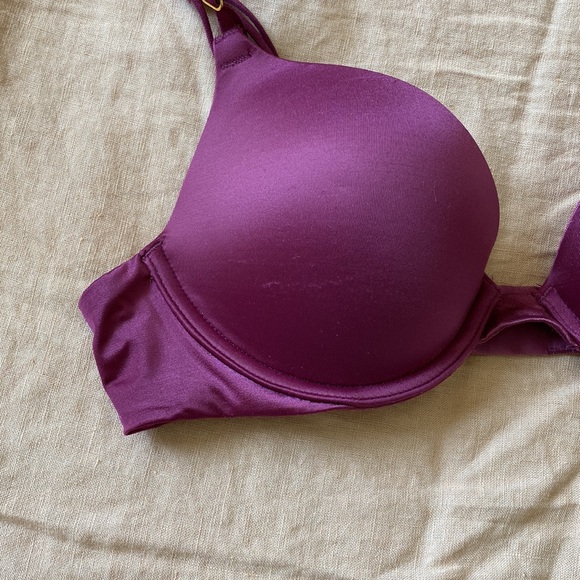 Purple Very Sexy Victoria’s Secret Bra - Picture 2 of 4